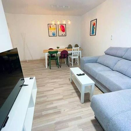 Modern Apartment In Malaga - Rosas Ngoại thất bức ảnh