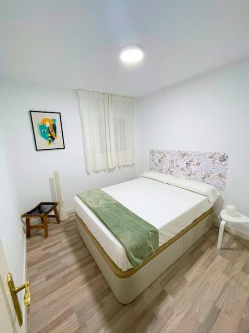 Modern Apartment In Malaga - Rosas Ngoại thất bức ảnh